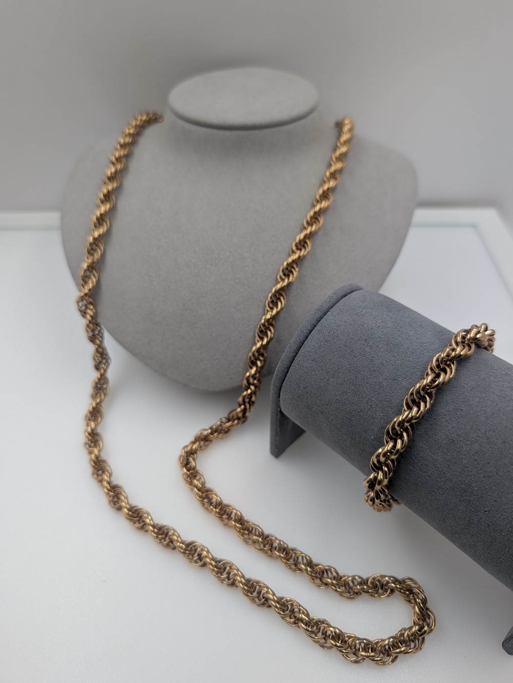 Sarah Coventry Gold Rope Necklace and Bracelet Set
